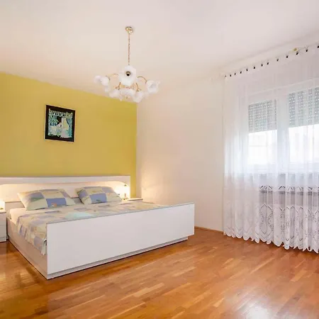 In Rovinj/istrien 11491 Apartment *