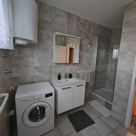 In - Istrien 11491 Apartman *
